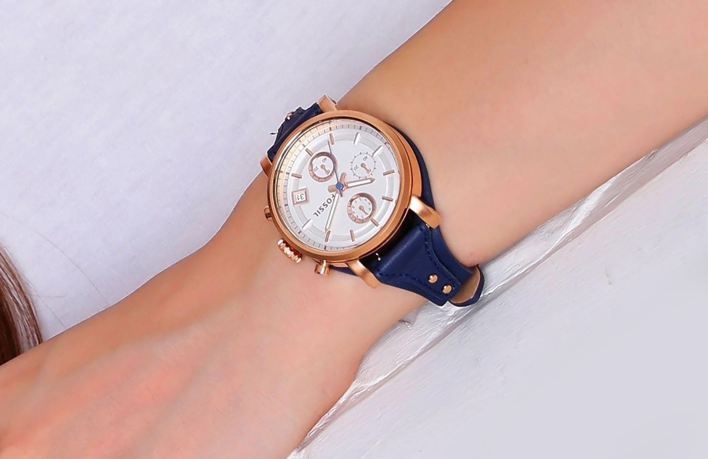 Fossil Original Boyfriend Quartz Chronograph Blue Leather Strap ES3838 Women’s Watch