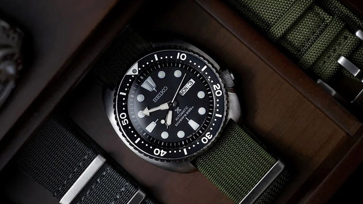 Seiko Turtle vs. Invicta Pro Diver: Which One’s Worth Your Buck?