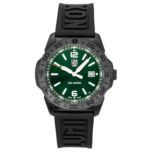 Luminox Pacific Diver Rubber Strap Green Dial Quartz Diver's XS.3137.B 200M Men's Watch